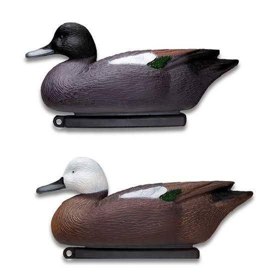 Realistic Duck Decoys – Dual Pack with Green Wing & Body Variants